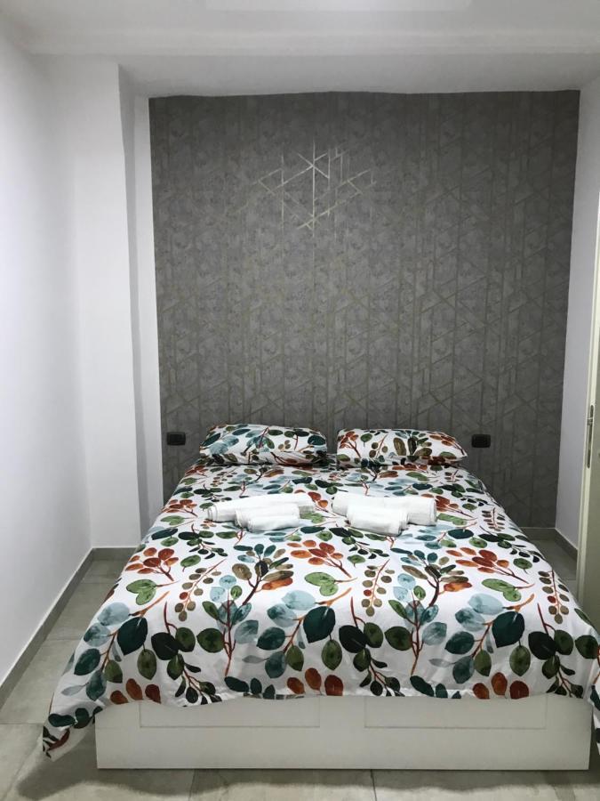 Hotel Nadyle House à Naples Extérieur photo