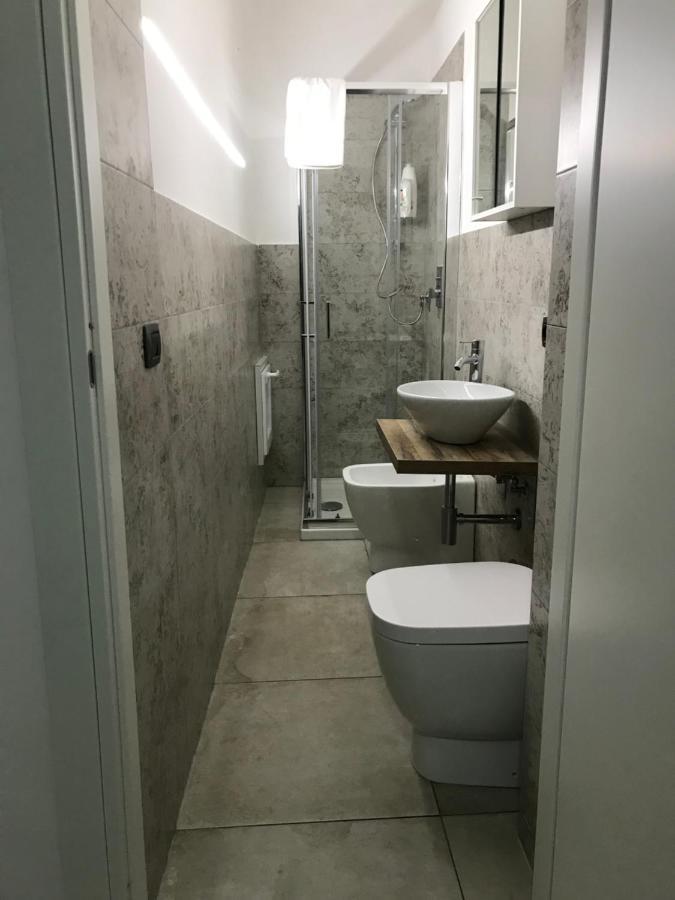 Hotel Nadyle House à Naples Extérieur photo
